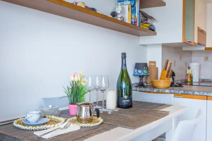 Appartamento Splendido attico, piscina e vista mare Lignano Sabbiadoro Esterno foto