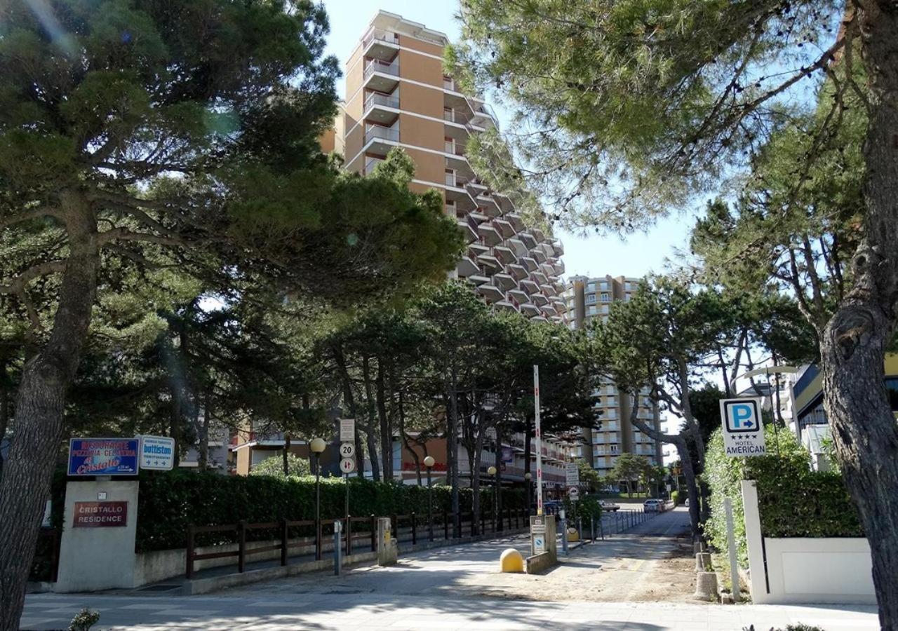 Appartamento Splendido attico, piscina e vista mare Lignano Sabbiadoro Esterno foto